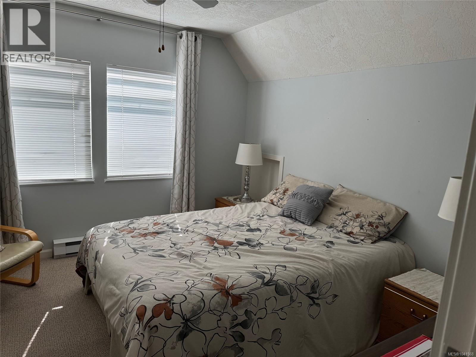 #408 5110 Cordova Bay Rd - 36
