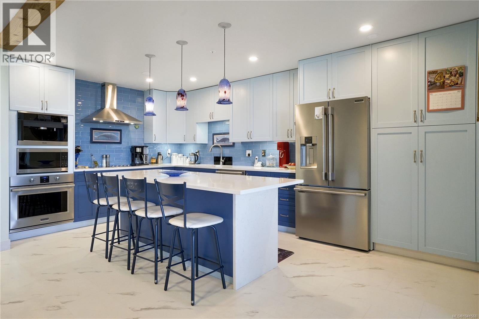#408 5110 Cordova Bay Rd - 7
