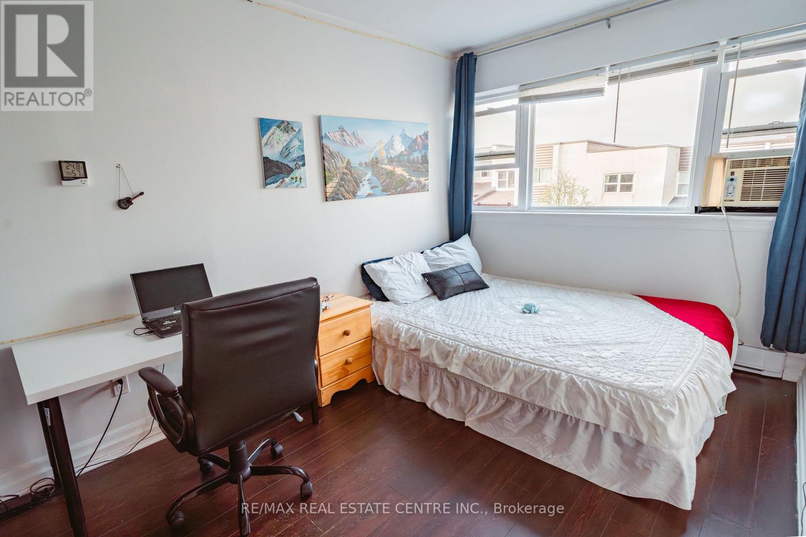 #190 1055 DUNDAS STREET E - 12