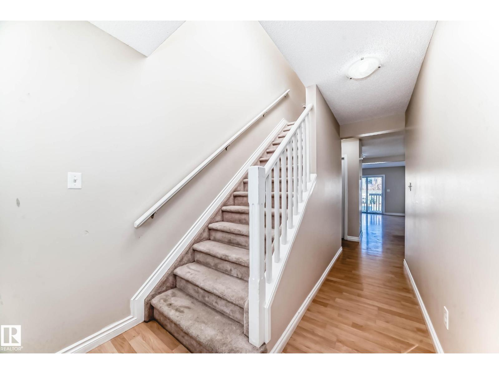 5922 164 AV NW - 16