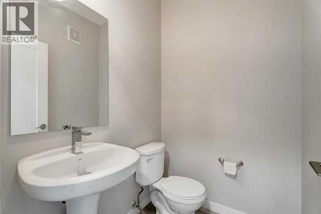 #216 10 Westpark Link SW - 7