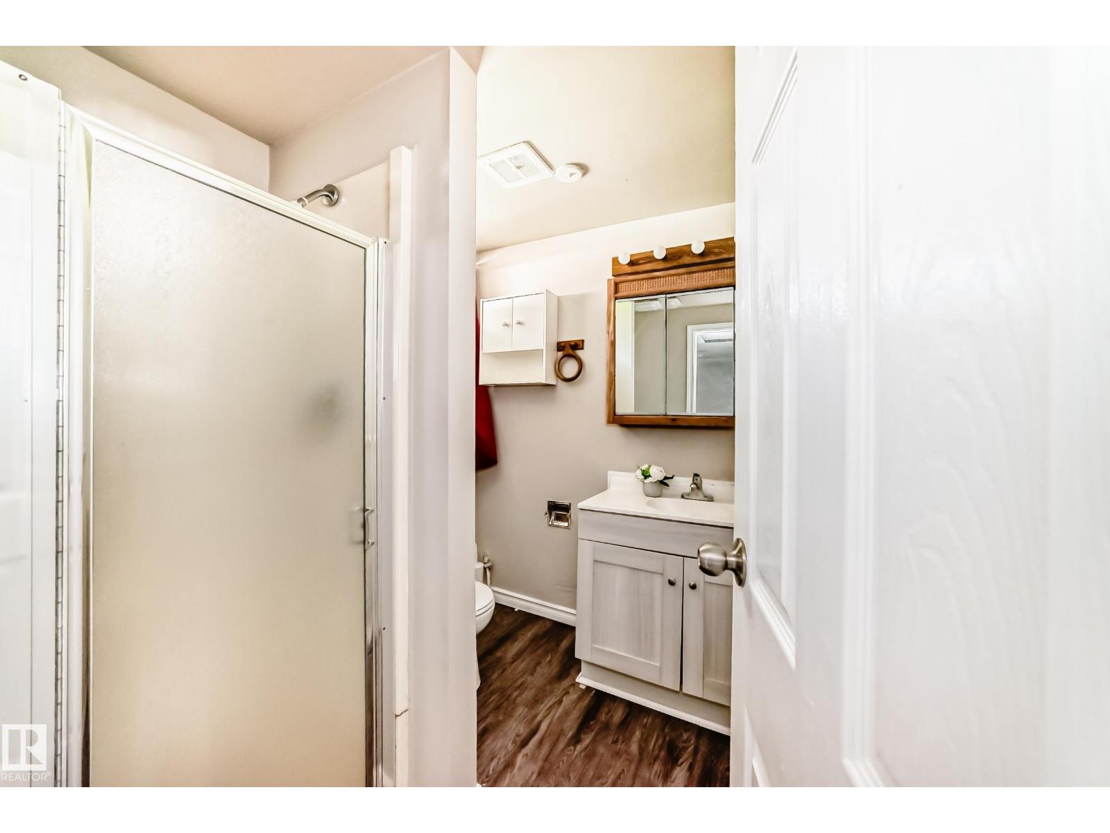 3723 63 ST NW - 36