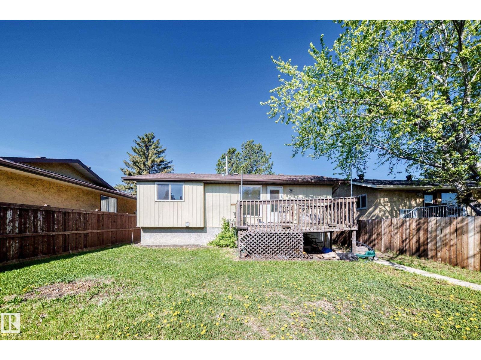 3723 63 ST NW - 37