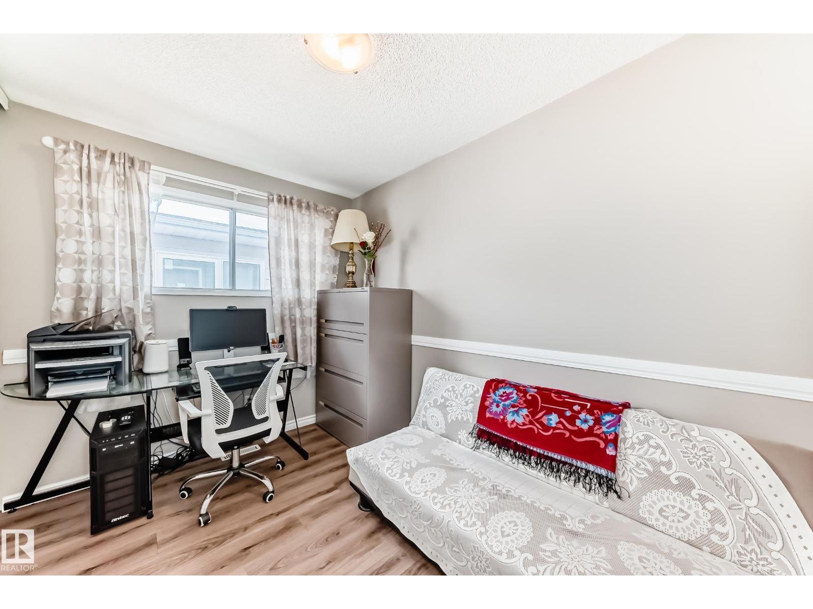 13911 23 ST NW - 29