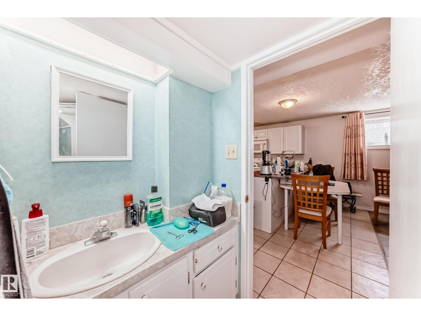 13911 23 ST NW - 57
