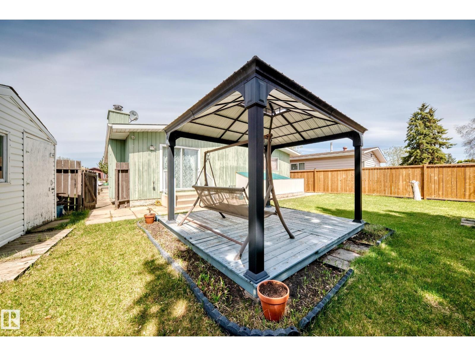 13911 23 ST NW - 38