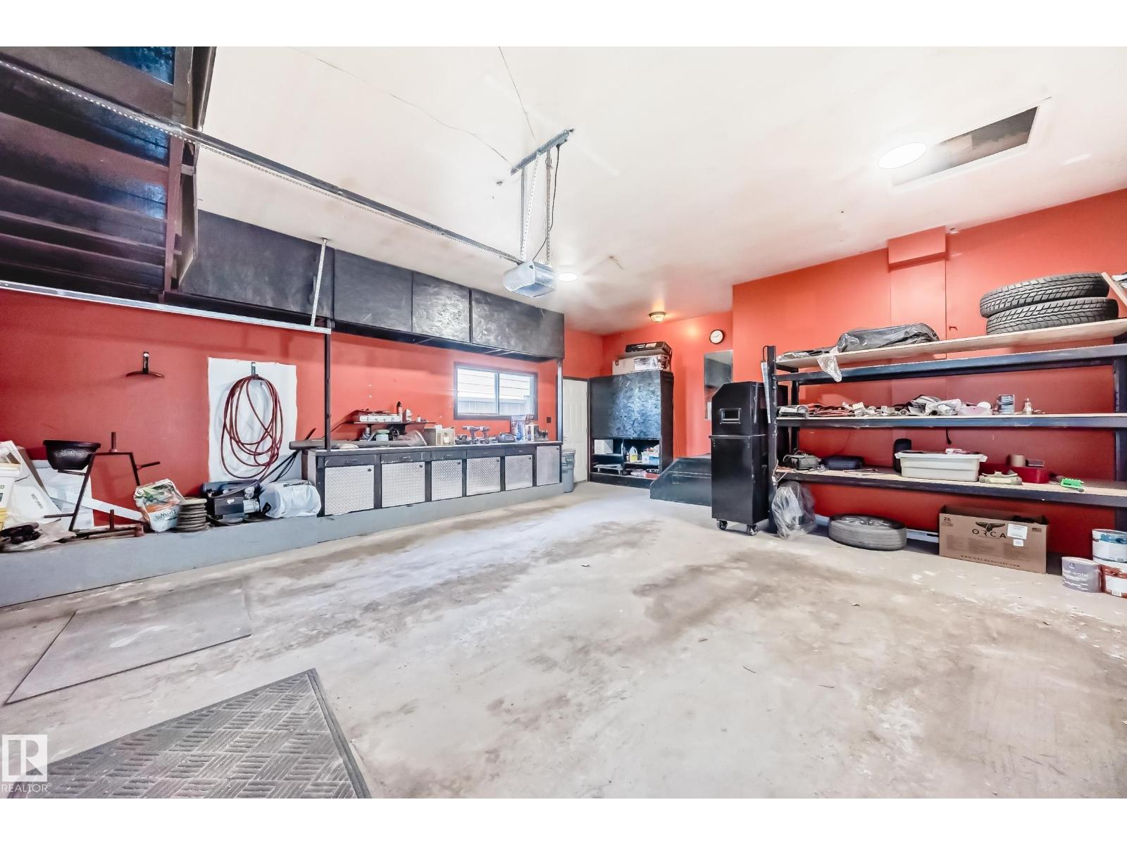 13911 23 ST NW - 62