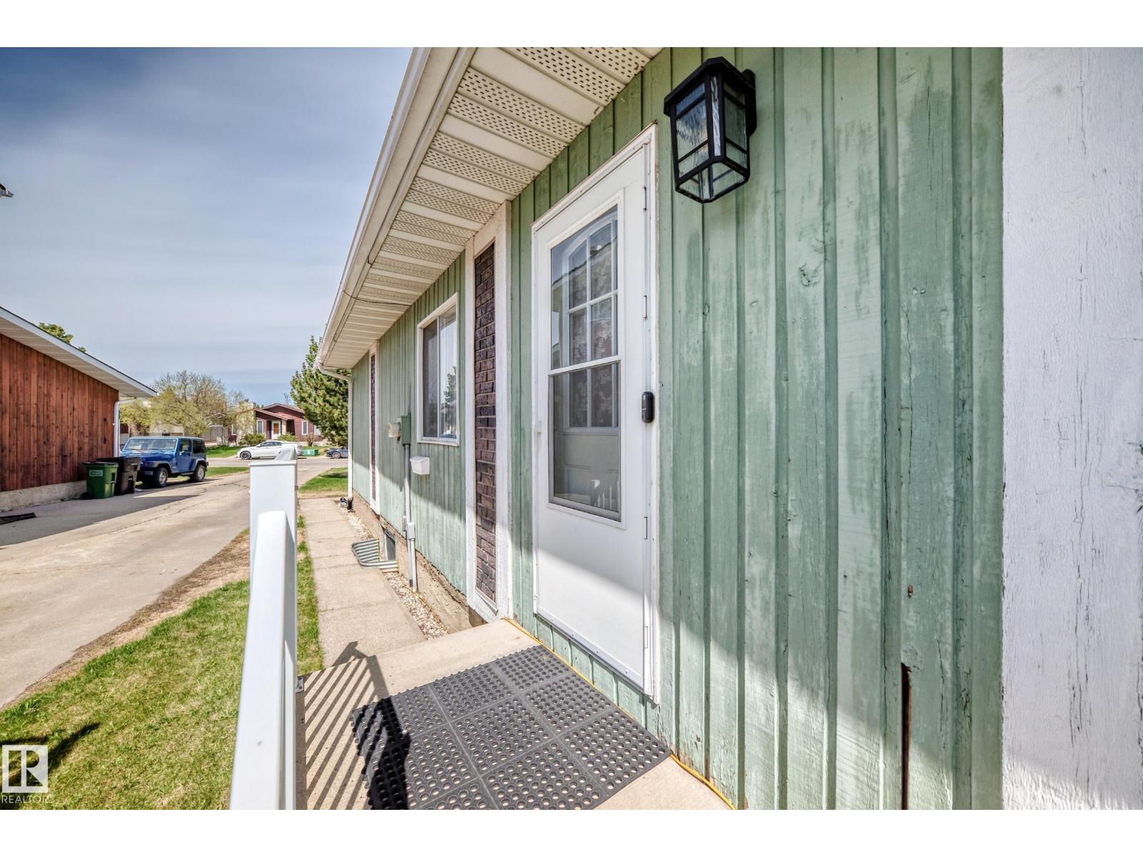 13911 23 ST NW - 66