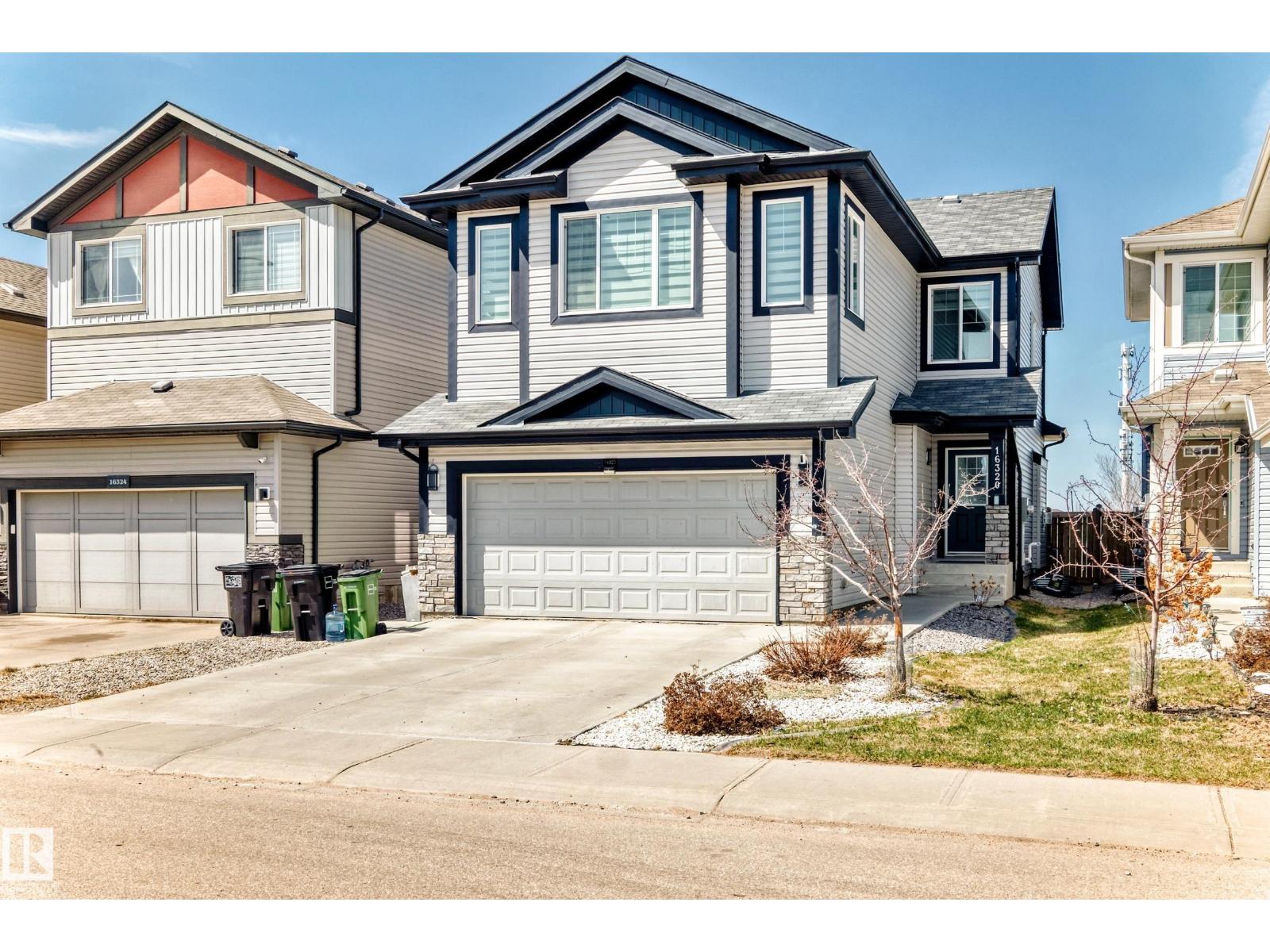 16320 12 AV SW - 70