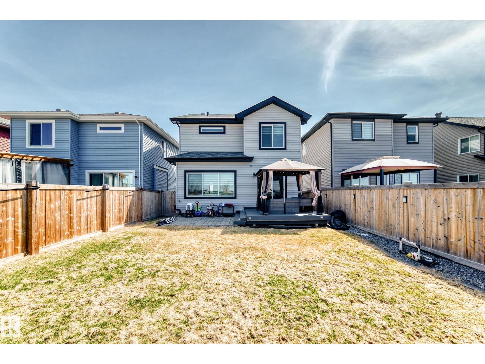 16320 12 AV SW - 68