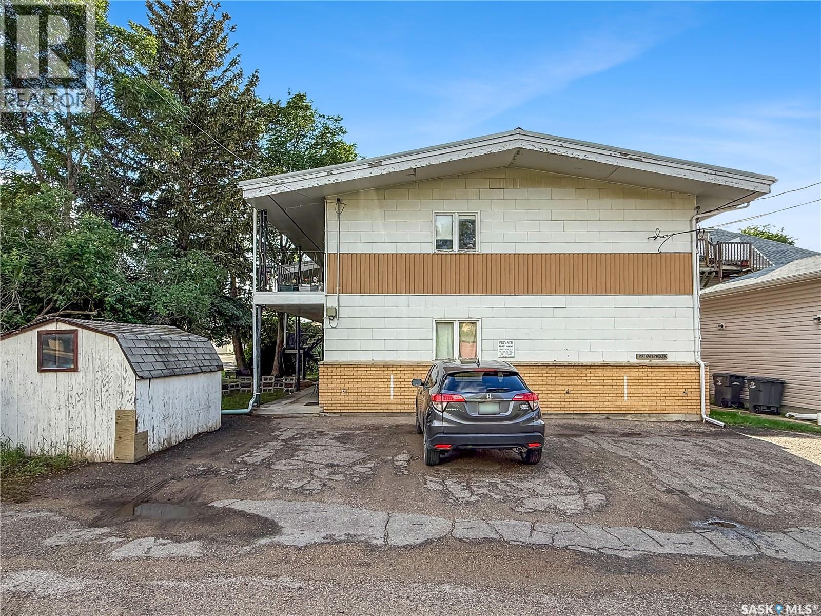 211 2nd AVENUE NE - photo 3