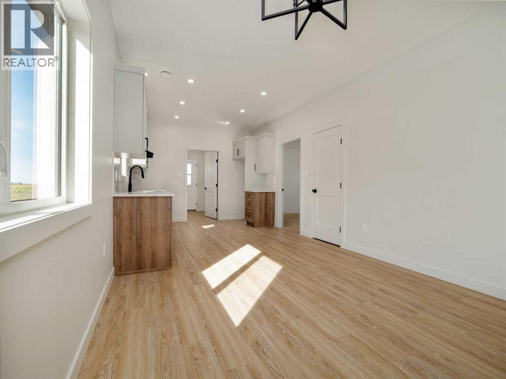 7042 48 Street - 19