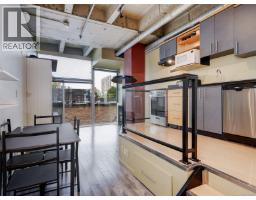 315 1061 Fort St, Victoria, BC V8V5A1 Photo 11