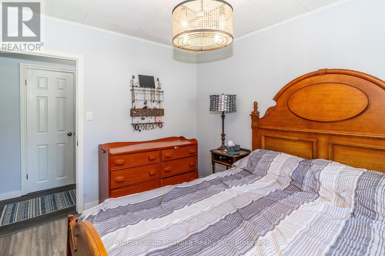 146 SIMPSON STREET - 23