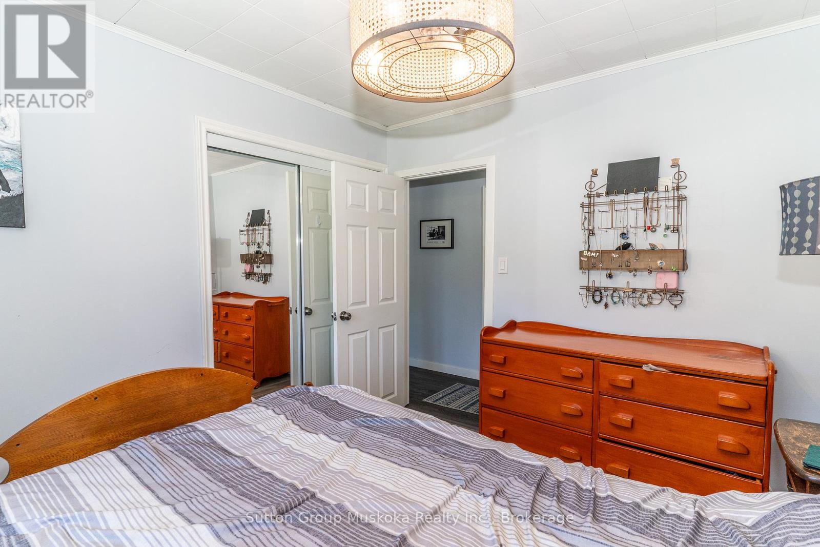 146 SIMPSON STREET - 24