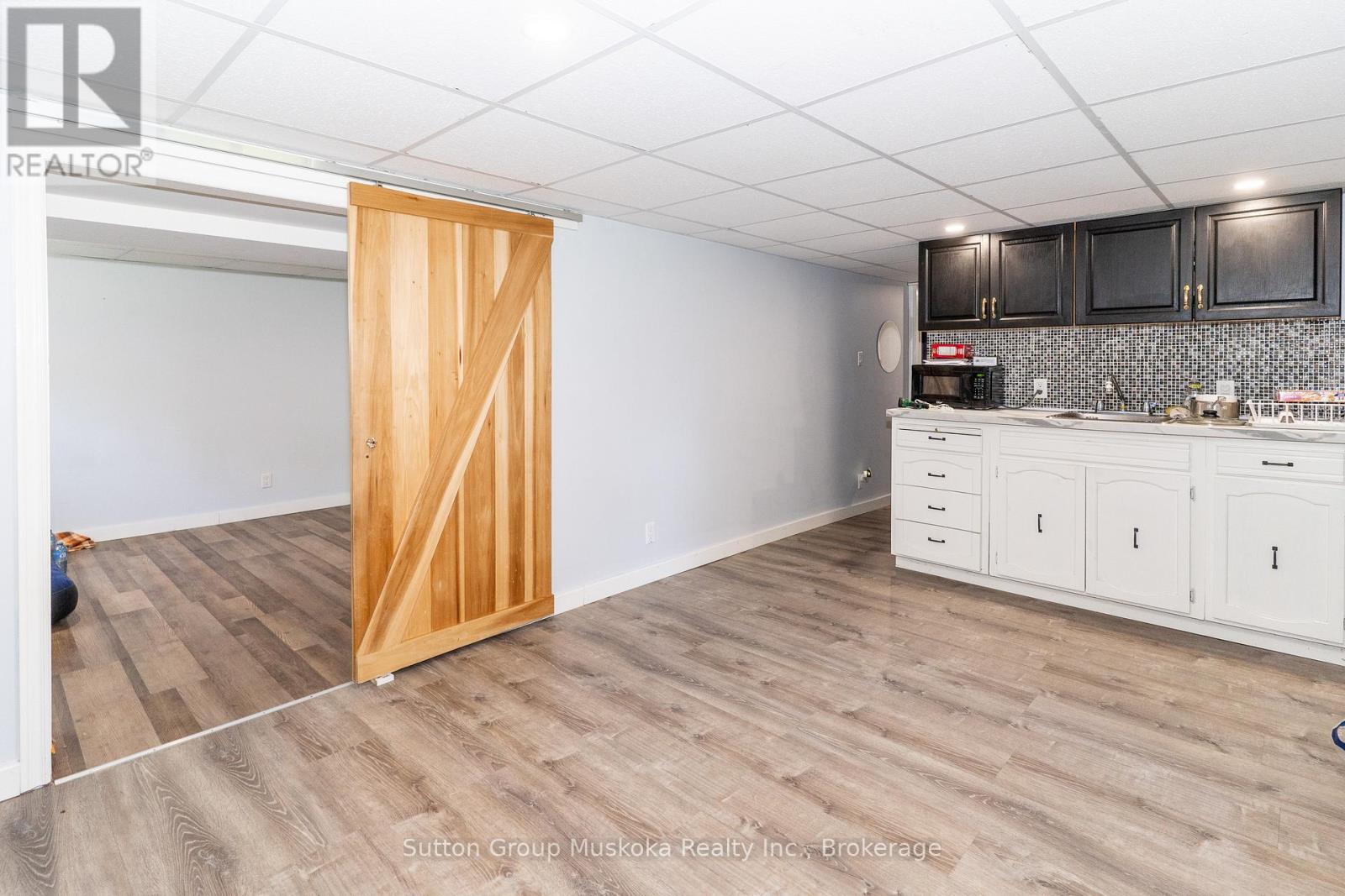146 SIMPSON STREET - 36