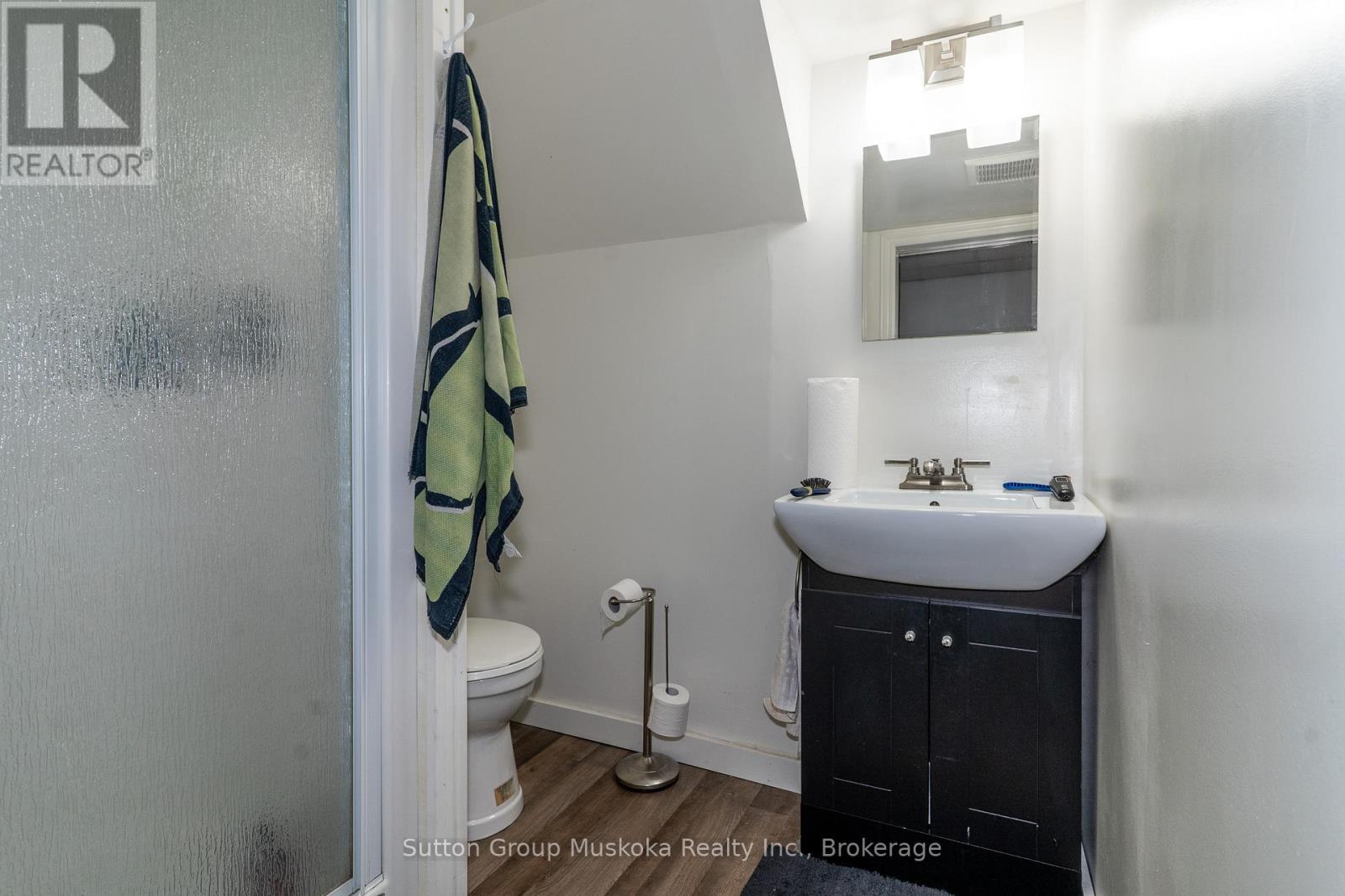 146 SIMPSON STREET - 38