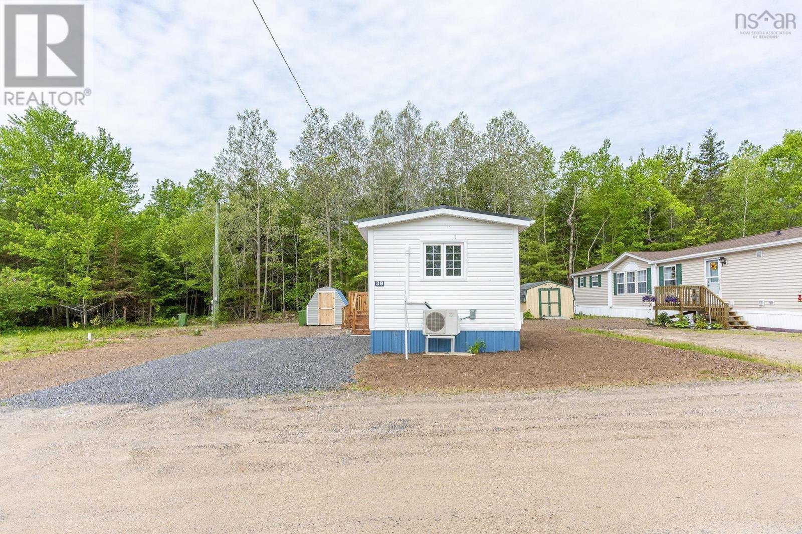 39 Beattie Drive - 24