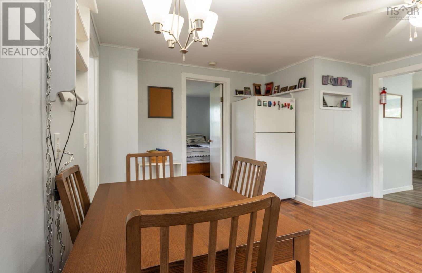 112 Kelly Road - 10