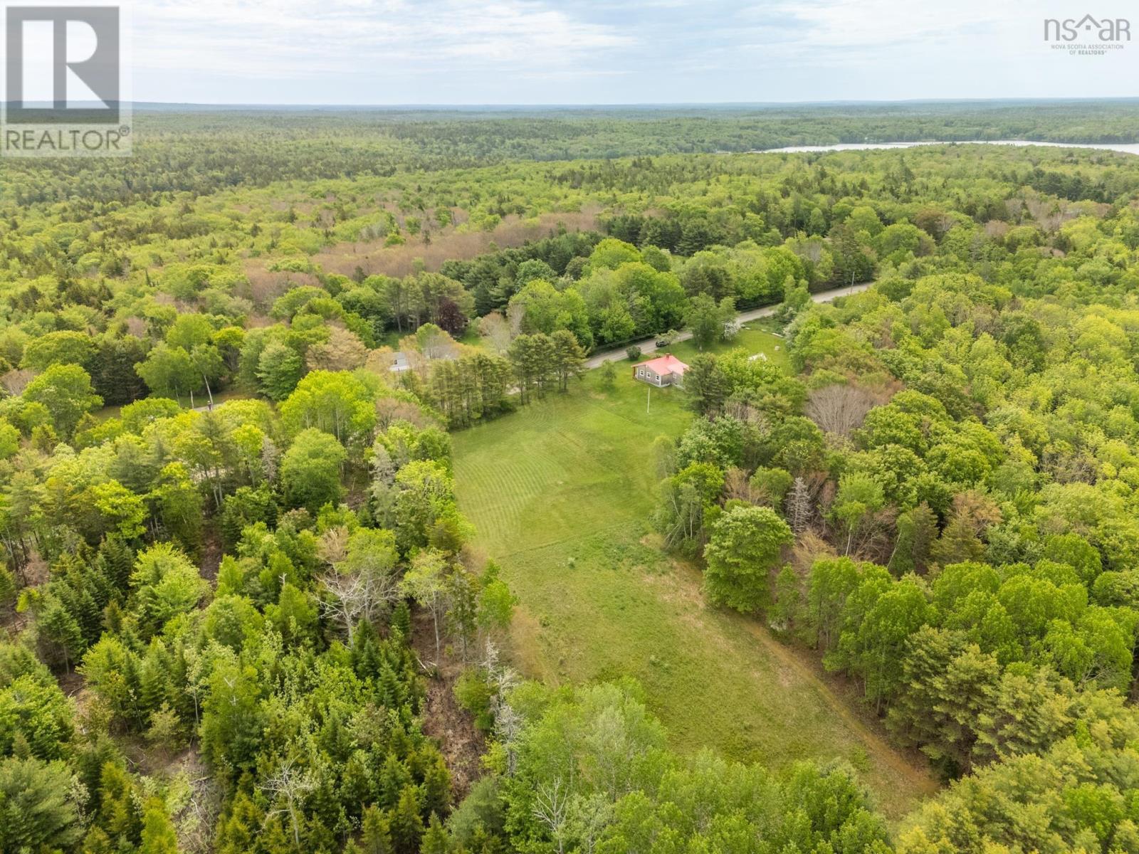 112 Kelly Road - 33
