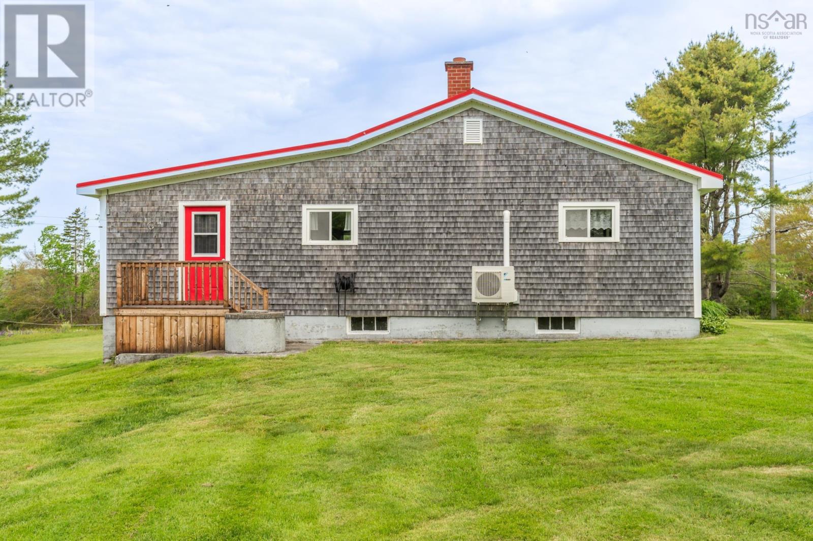 112 Kelly Road - 29