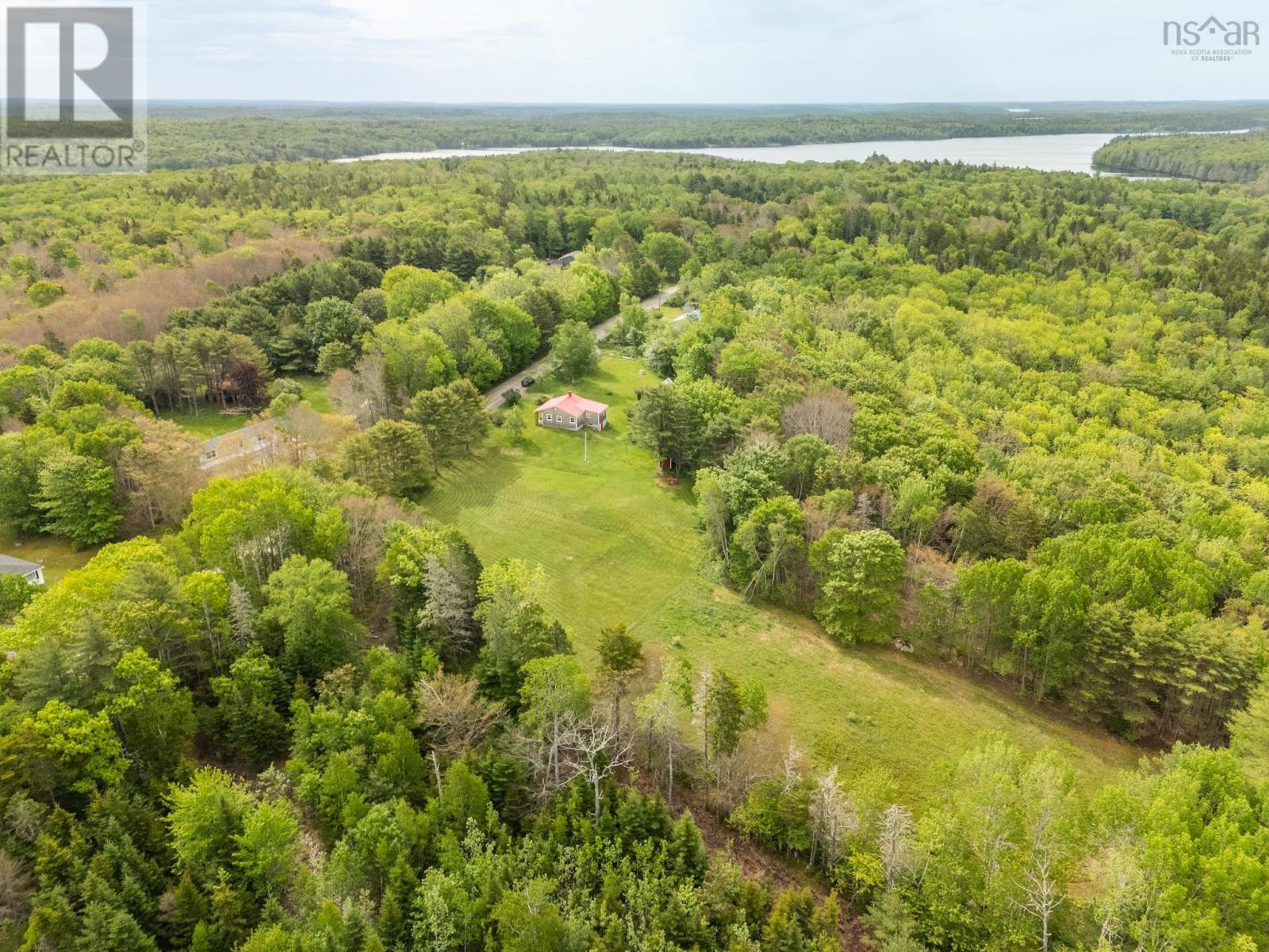 112 Kelly Road - 34