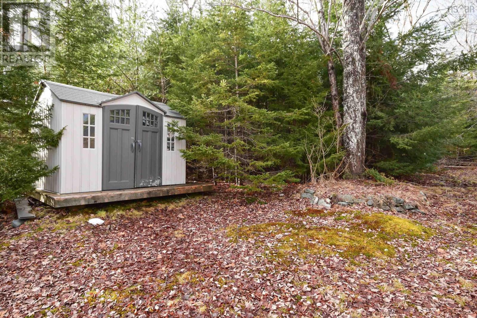 184 Lockview Road - 5