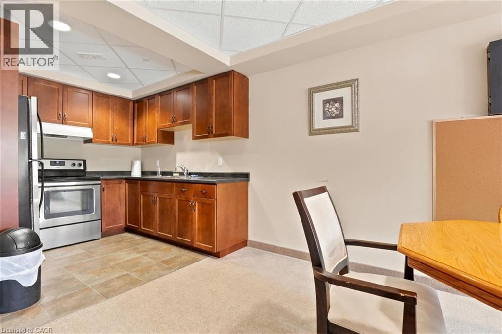 #207 245 SCOTLAND Street - 19