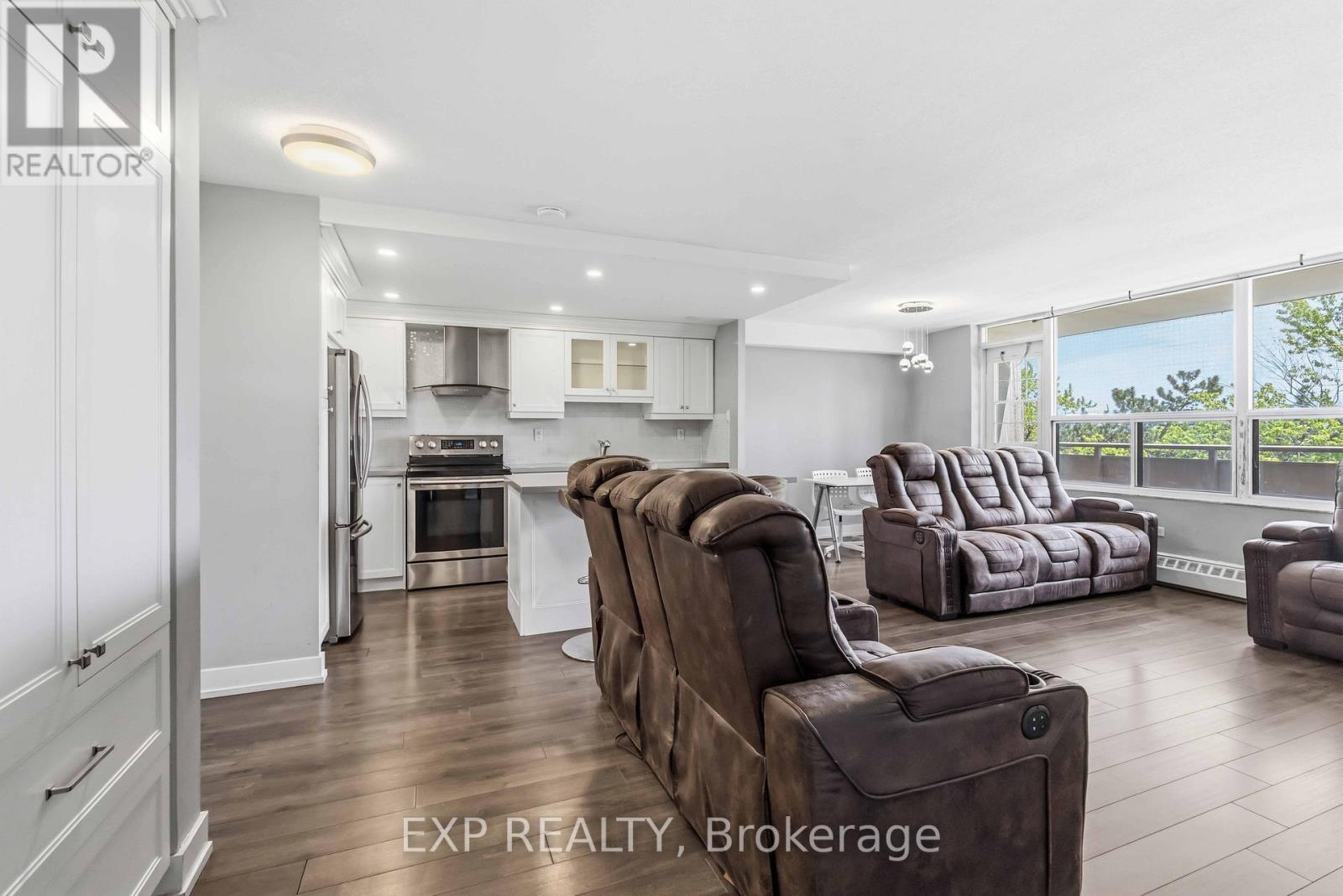 #509 3120 KIRWIN AVENUE - 10