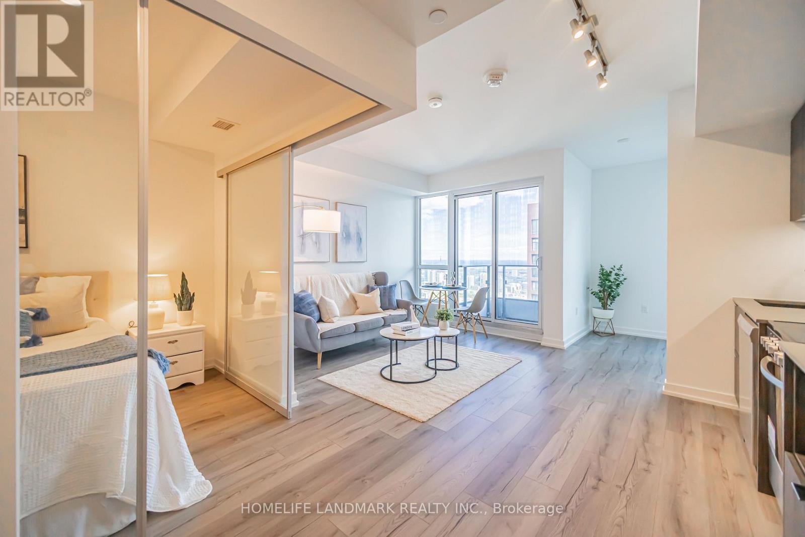 #5001 395 BLOOR STREET E - 13