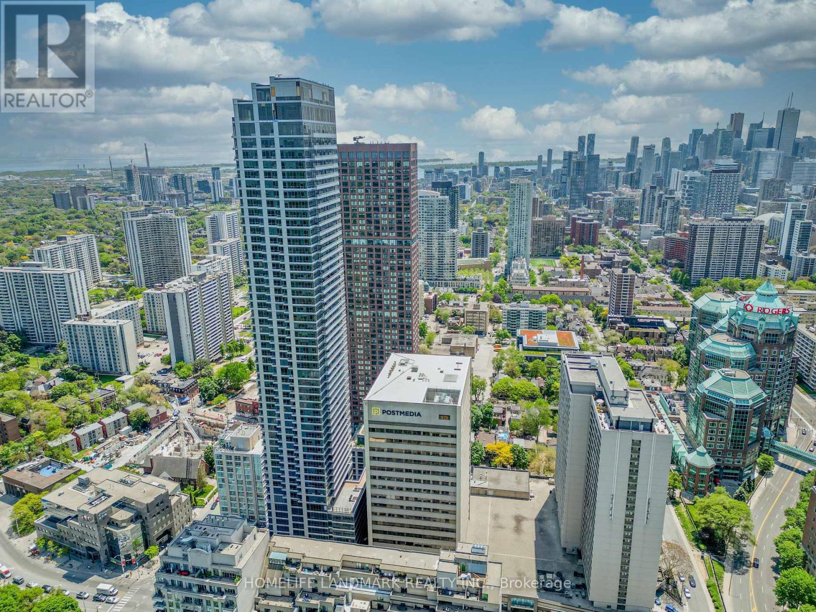 #5001 395 BLOOR STREET E - 4