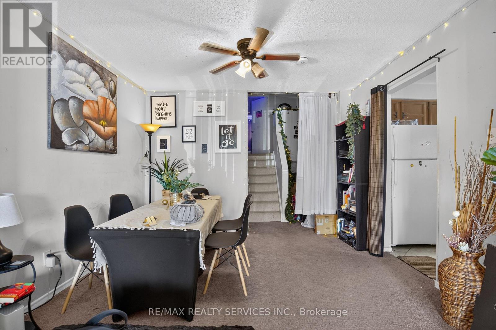 23 DAFOE CRESCENT - 11
