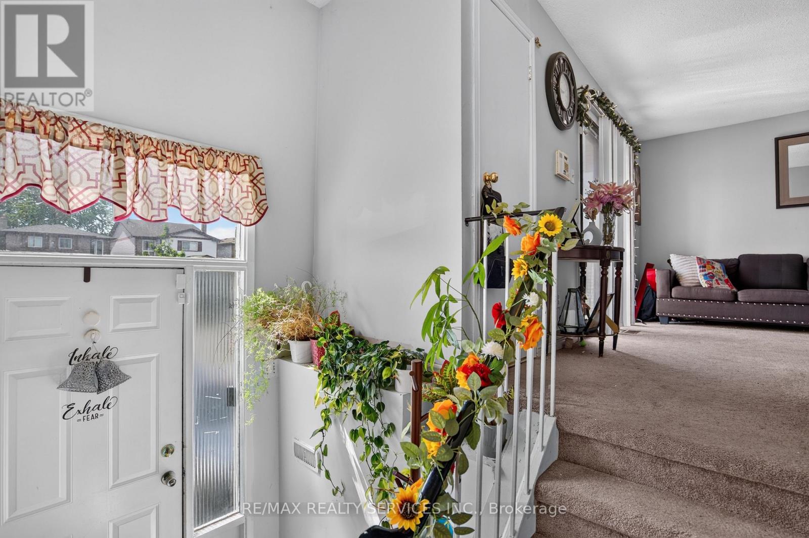 23 DAFOE CRESCENT - 6