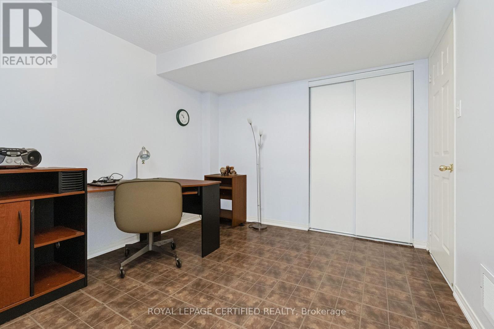 45 SPRINGVIEW DRIVE - 20