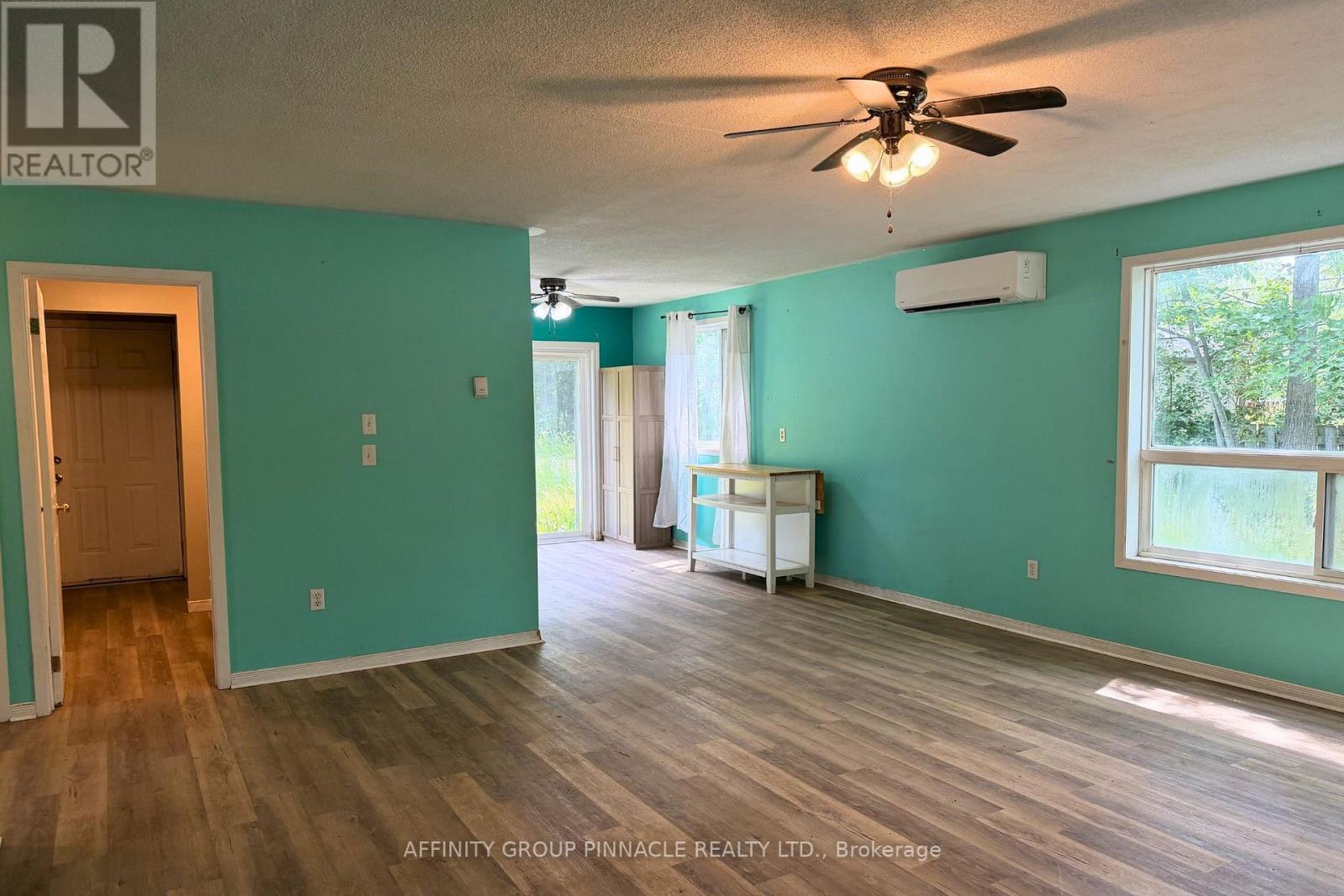 2 OAKWOOD DRIVE - 5