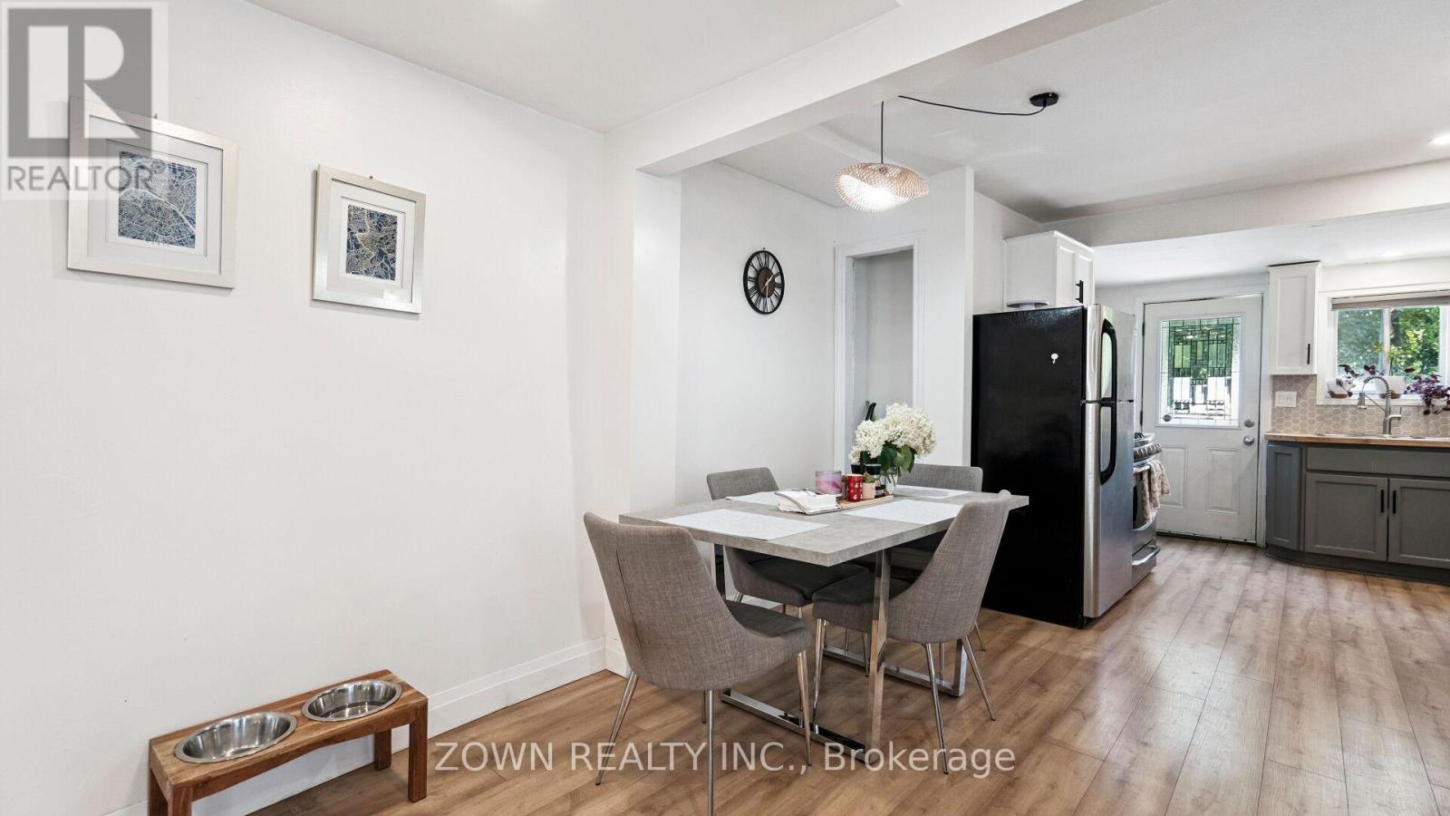 64 SHEAFFE STREET - 14