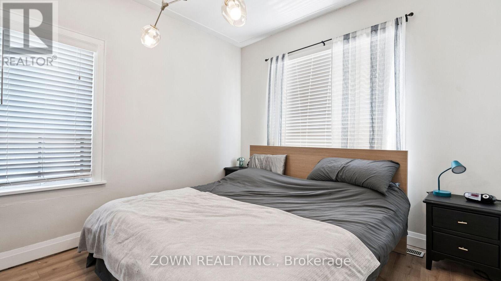 64 SHEAFFE STREET - 21