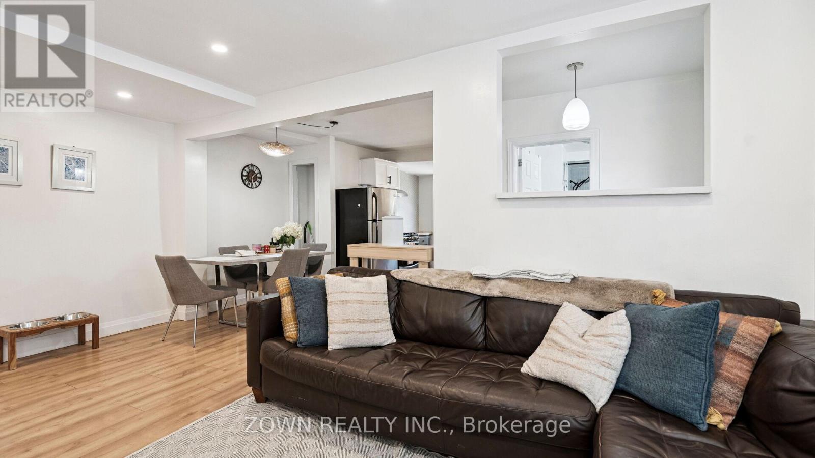 64 SHEAFFE STREET - 9