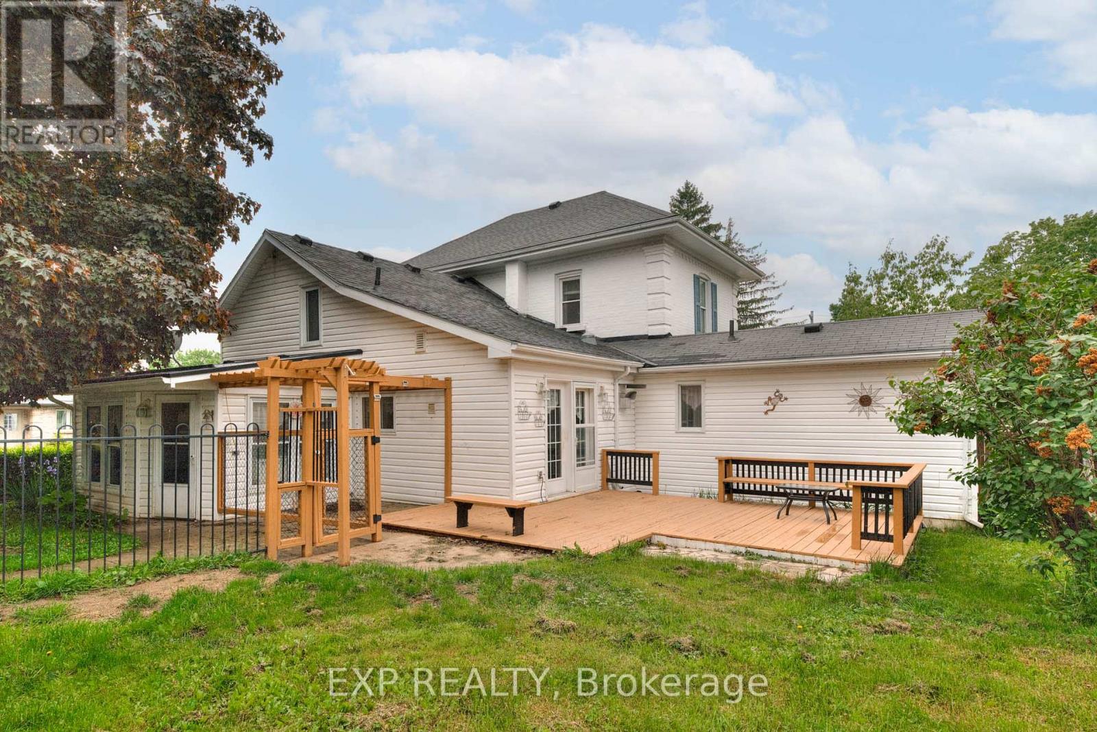 181 SHUTER ST STREET - 4