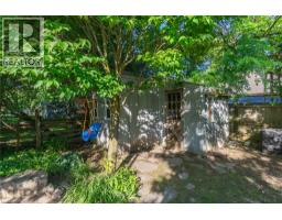 162 Parkside Drive E, Fergus, ON N1M3E8 Photo 16