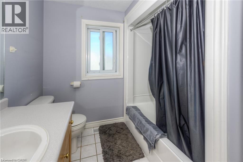 53 WINGFIELD Avenue - 27