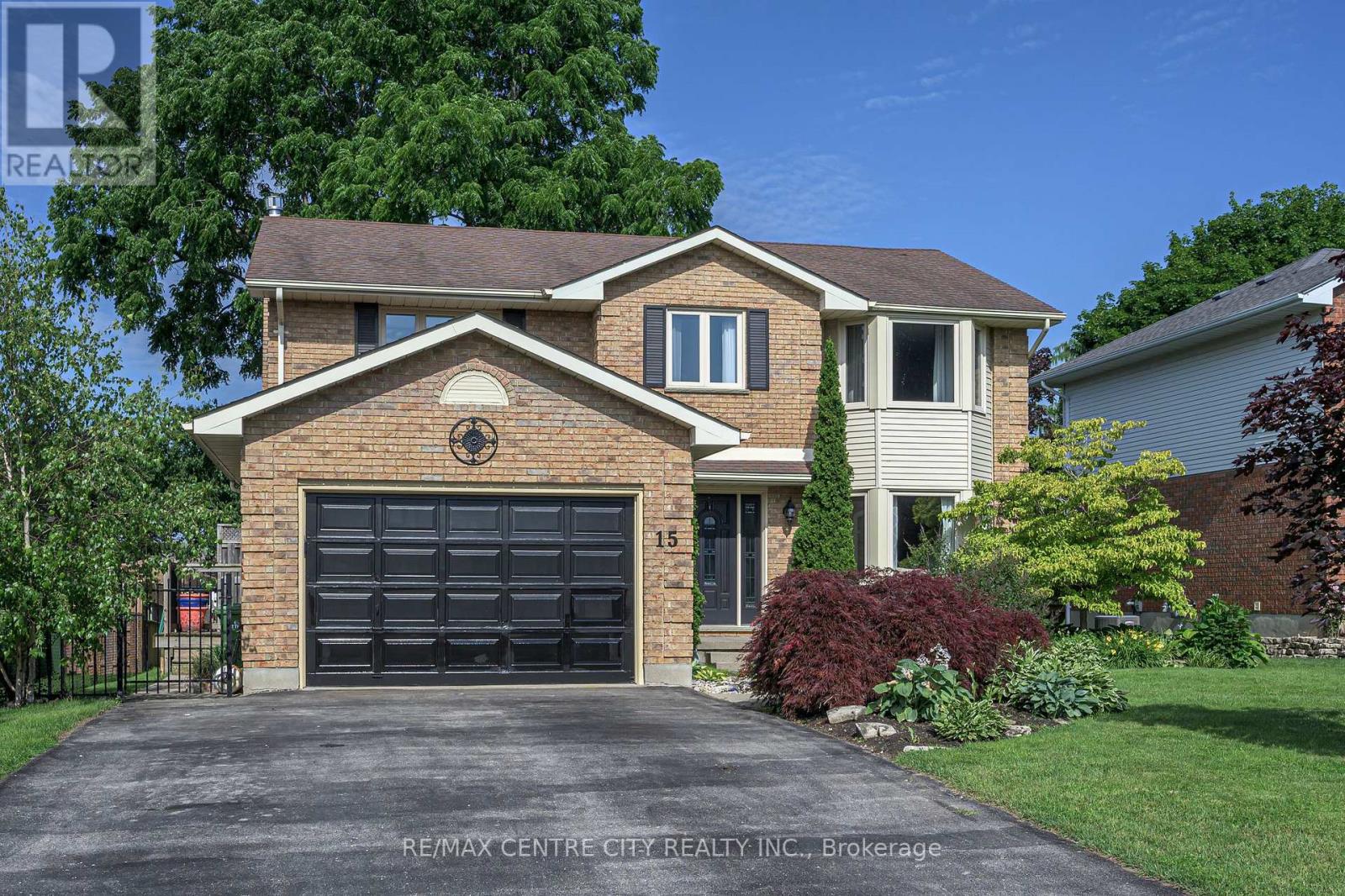 15 CAVANAUGH CRESCENT - 2