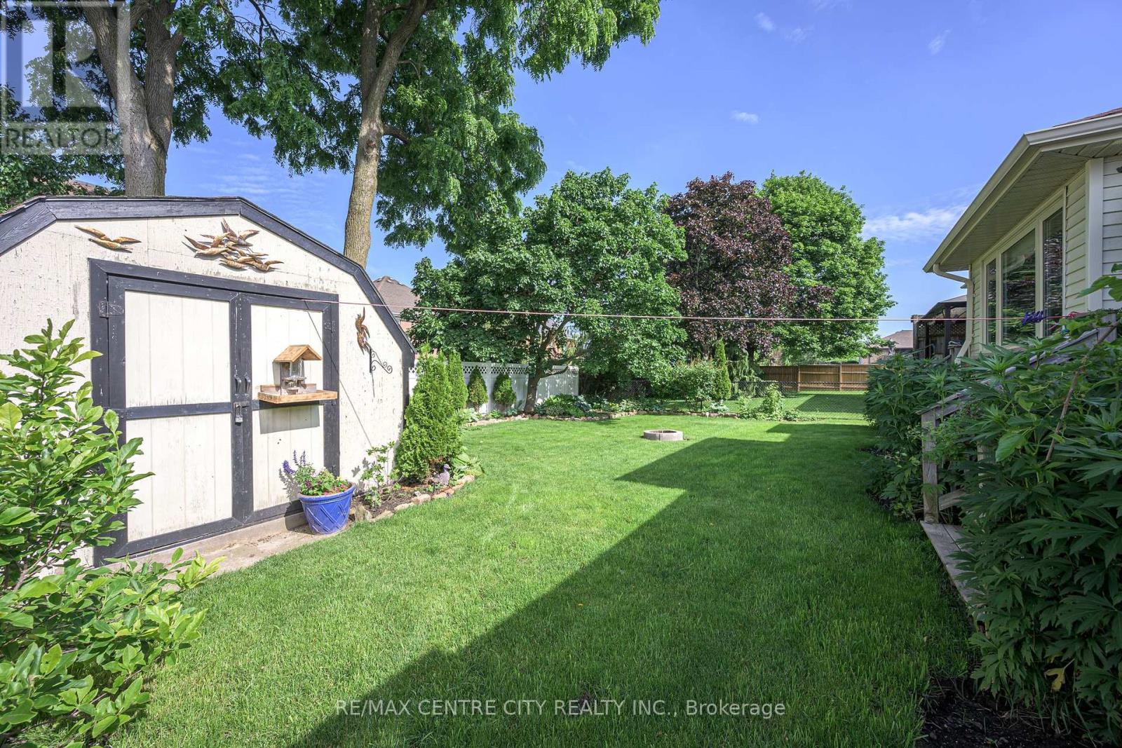 15 CAVANAUGH CRESCENT - 6