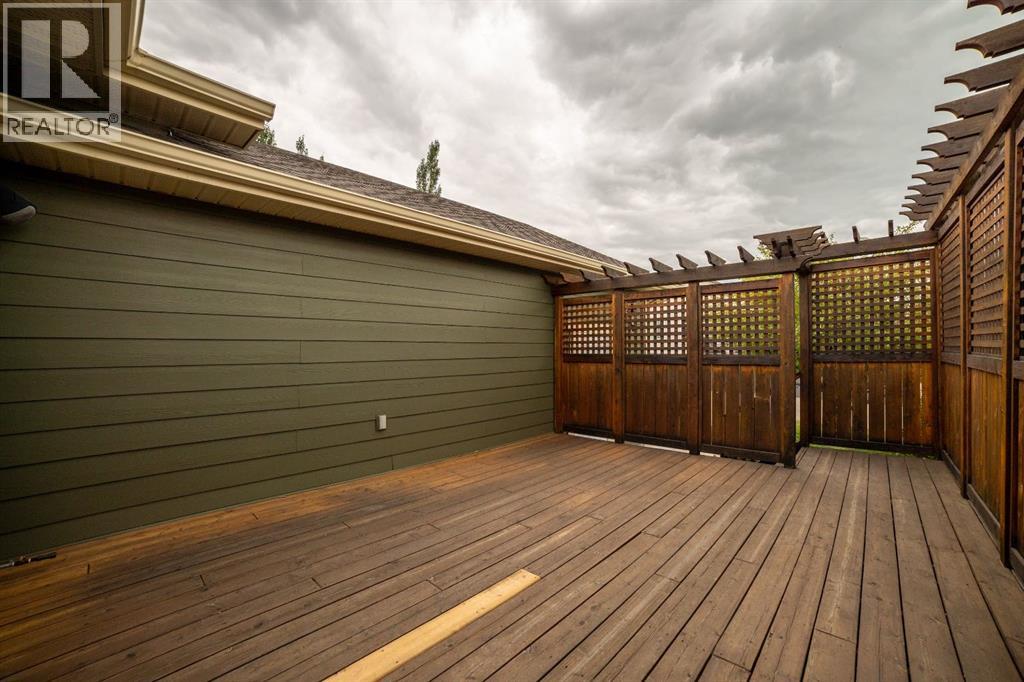 Spacious and private rear deck