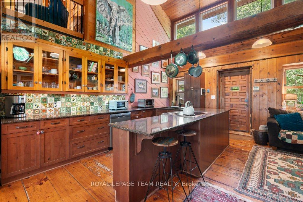 1462 RIDEAU RIVER ROAD - 12
