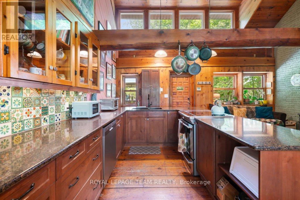 1462 RIDEAU RIVER ROAD - 13