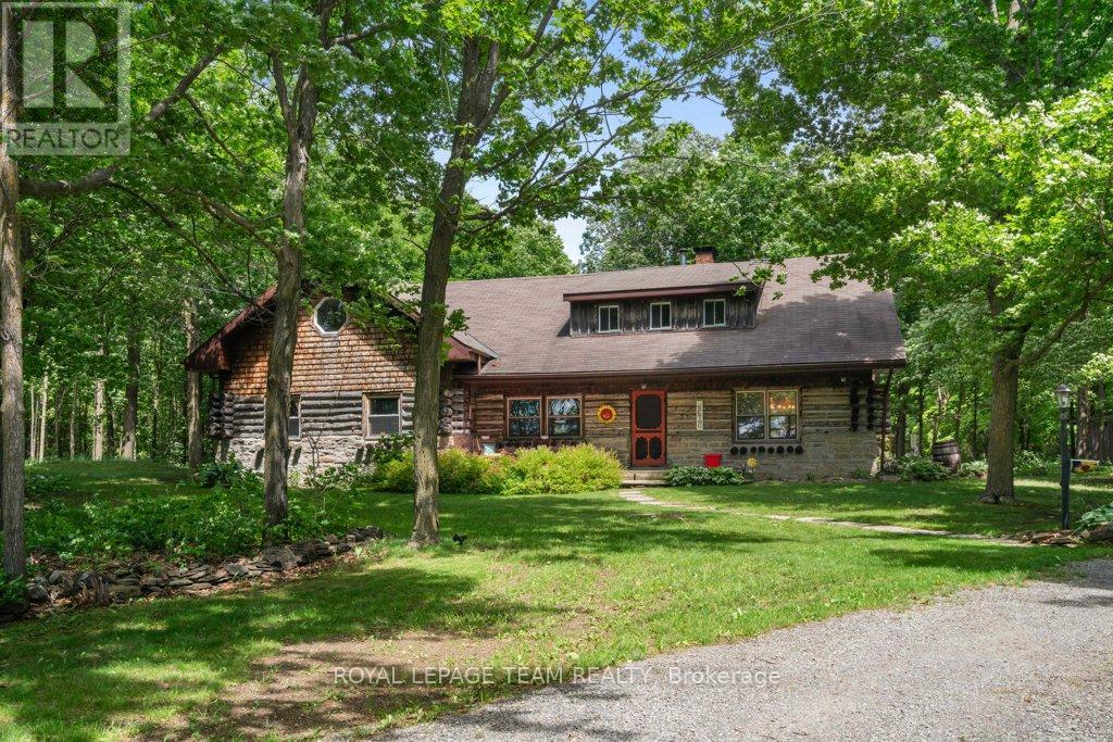 1462 RIDEAU RIVER ROAD - 2