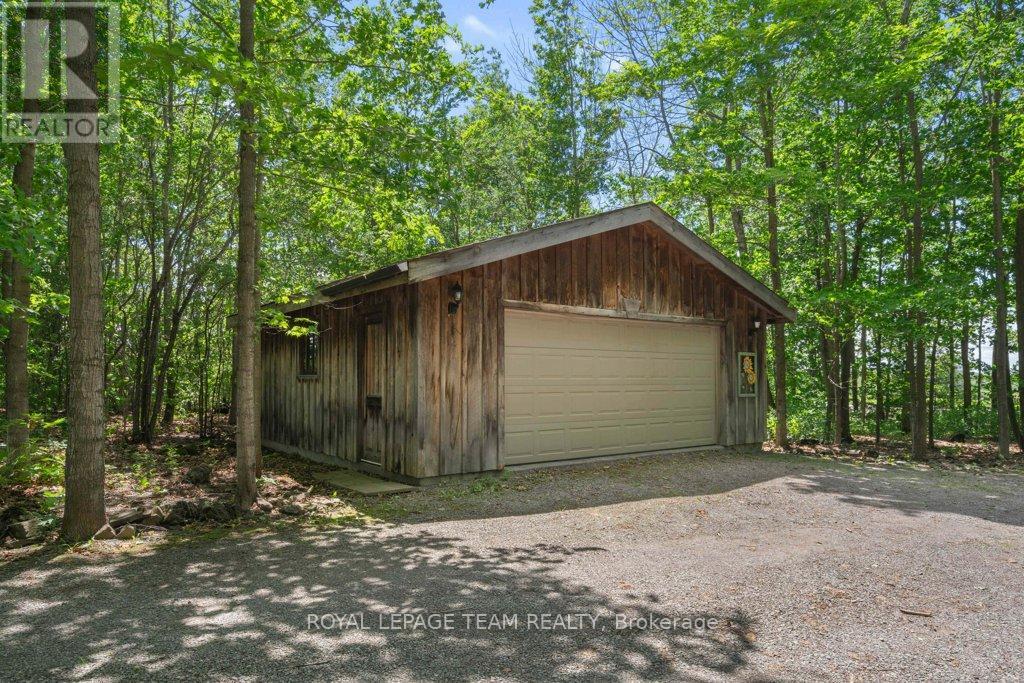 1462 RIDEAU RIVER ROAD - 34