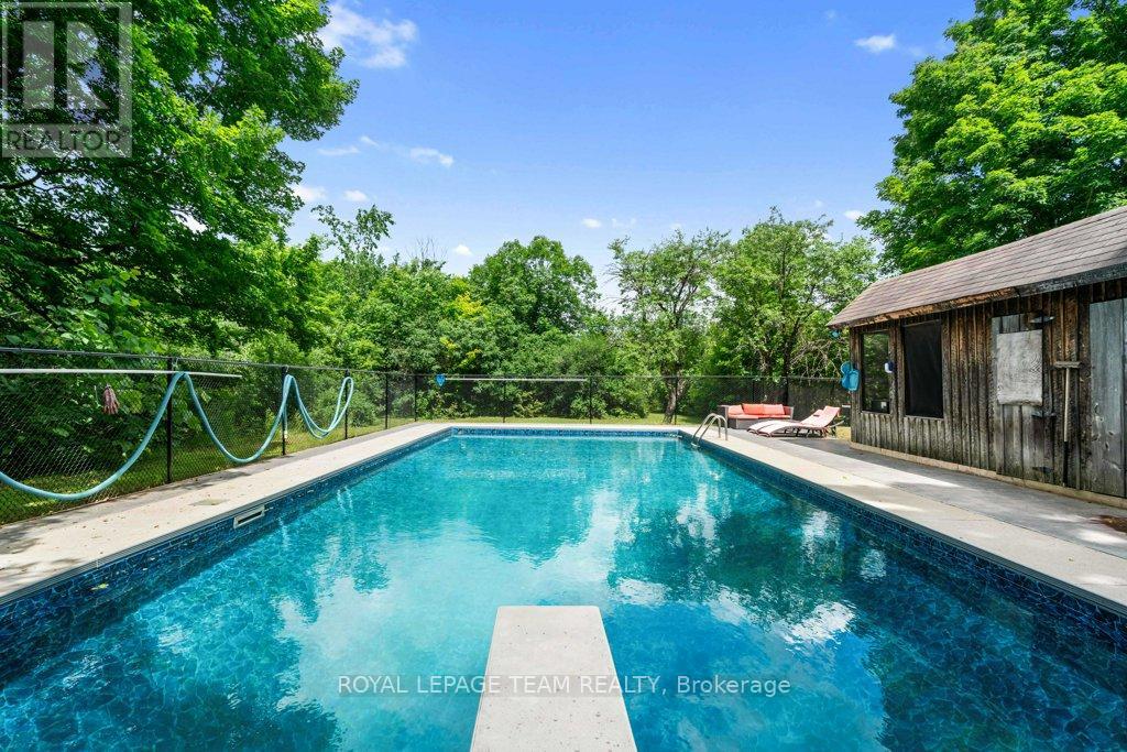 1462 RIDEAU RIVER ROAD - 39