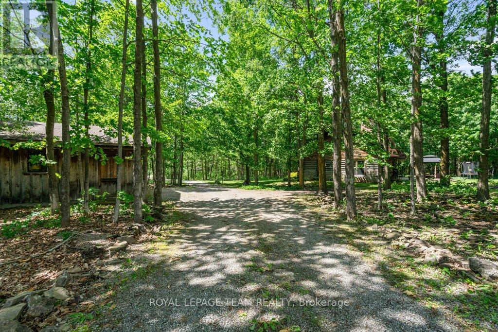 1462 RIDEAU RIVER ROAD - 42